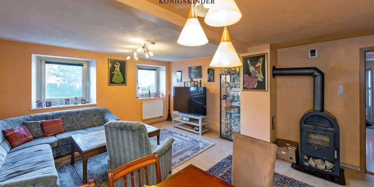 Mehrfamilienhaus, Wohnhaus Heidenheim-Schnaitheim Schnaitheim - 7 Zimmer, 180 m&sup2;, 379.000&euro; | Angebot:25680017