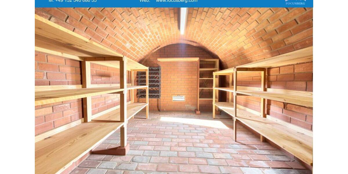 Einfamilienhaus Aalen Unterkochen - 5 Zimmer, 243 m&sup2;, 899.000&euro; | Angebot:25928459