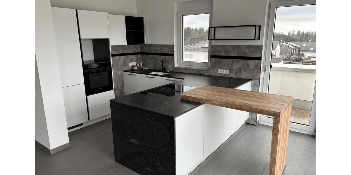 Einfamilienhaus Täferrot - 5 Zimmer, 136 m&sup2;, 1.350&euro; | Angebot:25862032