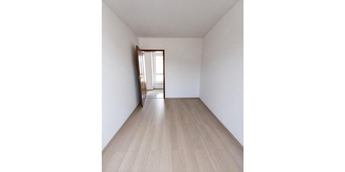 Etagenwohnung Schwäbisch Gmünd - 3.5 Zimmer, 90 m&sup2;, 285.000&euro; | Angebot:26492672