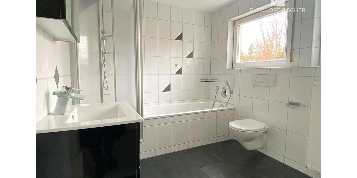 Etagenwohnung Nördlingen - 3 Zimmer, 74 m&sup2;, 730&euro; | Angebot:24221449