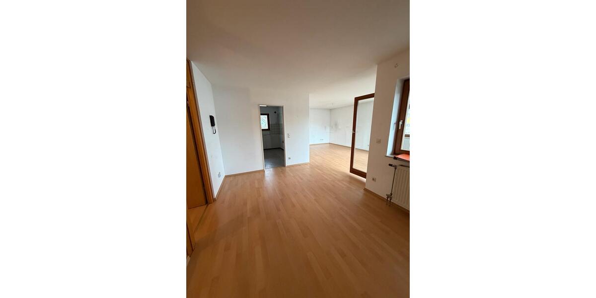 Etagenwohnung Aalen Unterkochen - 3.5 Zimmer, 86 m&sup2;, 1.050&euro; | Angebot:26593055