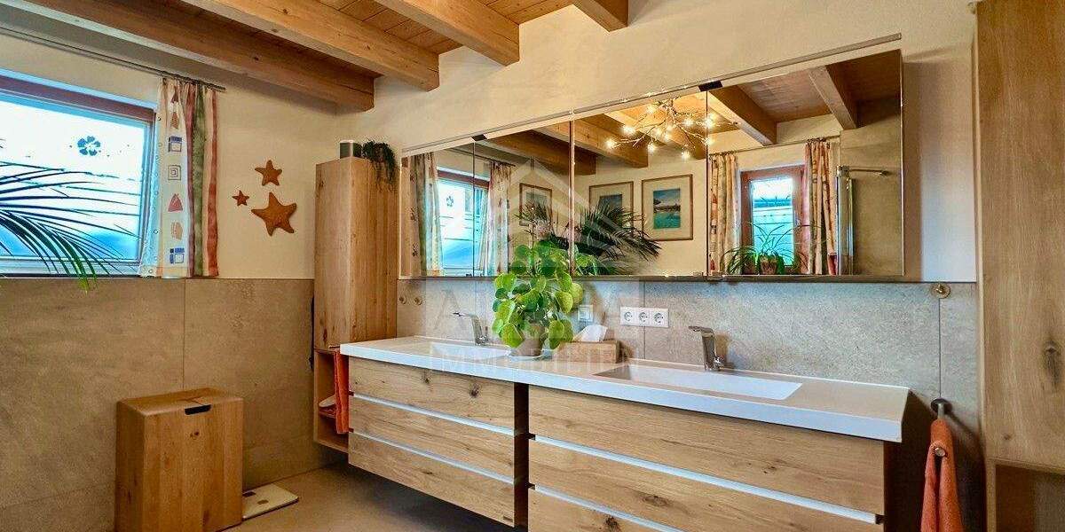 Einfamilienhaus Heidenheim an der Brenz Innenstadt - 5 Zimmer, 248 m&sup2;, 790.000&euro; | Angebot:25725560