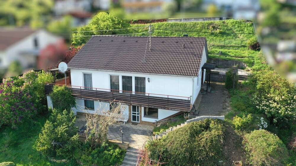 Einfamilienhaus Steinheim - 7 Zimmer, 175 m&sup2;, 325.000&euro; | Angebot:25198045