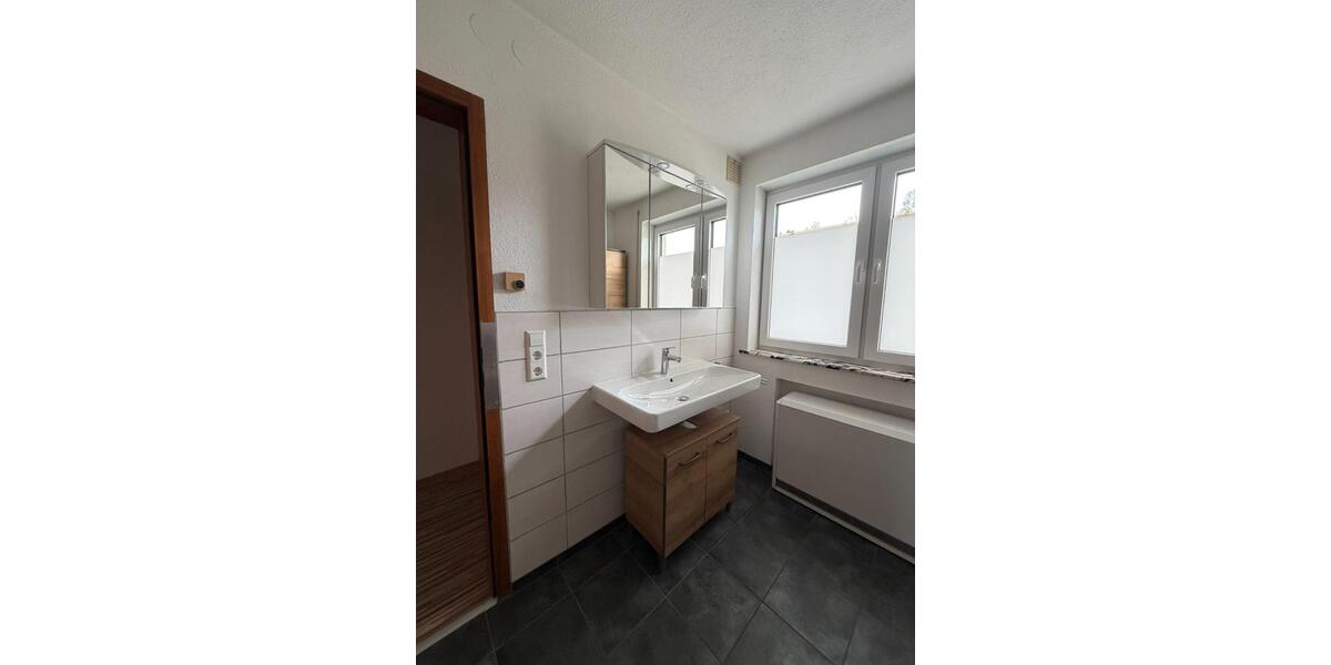 Einfamilienhaus Bopfingen - 5 Zimmer, 116 m&sup2;, 1.200&euro; | Angebot:27623342