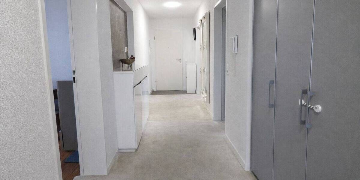 Etagenwohnung Giengen - 4 Zimmer, 100 m&sup2;, 215.000&euro; | Angebot:26585816