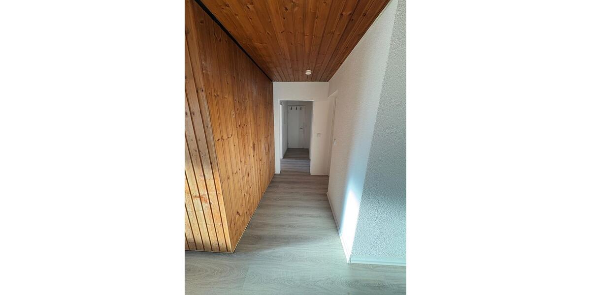 Erdgeschoßwohnung Bopfingen - 4 Zimmer, 110 m&sup2;, 950&euro; | Angebot:25860203