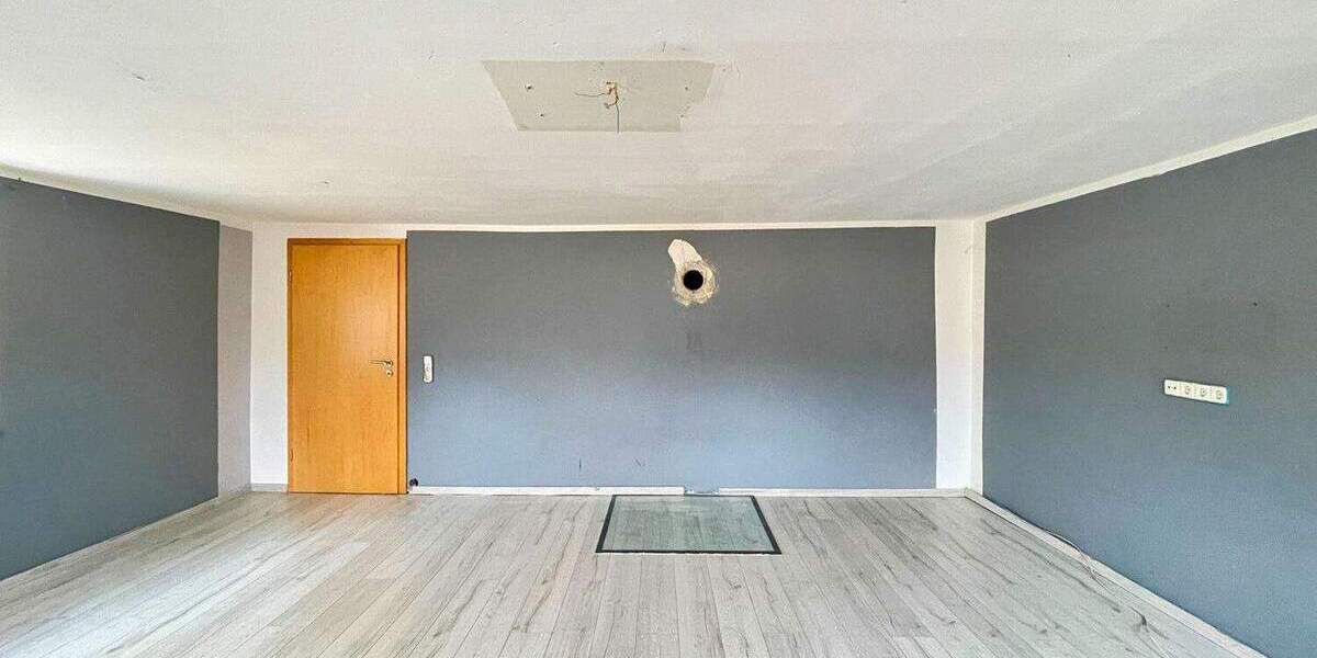 Einfamilienhaus Nördlingen Kleinerdlingen - 1 Zimmer, 287 m&sup2;, 320.000&euro; | Angebot:25678392
