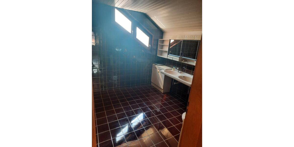 Reihenhaus Bopfingen - 4 Zimmer, 125 m&sup2;, 1.200&euro; | Angebot:27618968