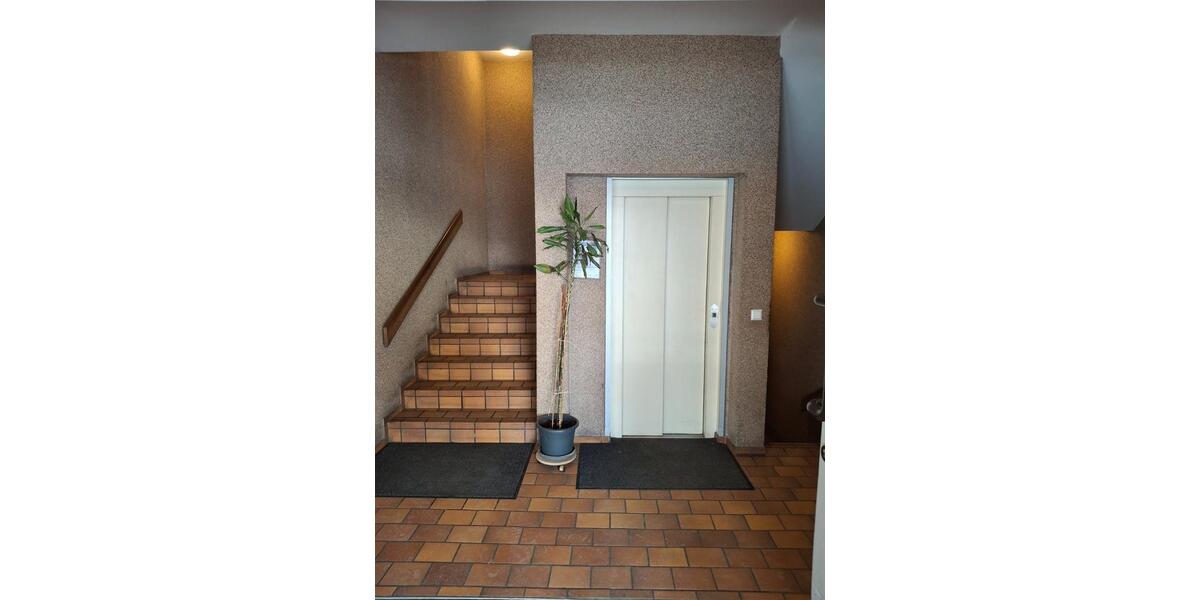 Etagenwohnung Heidenheim an der Brenz - 2 Zimmer, 72 m&sup2;, 220.000&euro; | Angebot:25220224