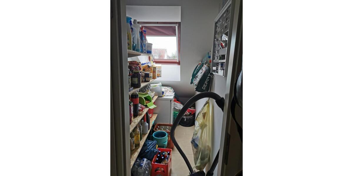 Dachgeschoßwohnung Nördlingen - 4 Zimmer, 97 m&sup2;, 860&euro; | Angebot:25641045