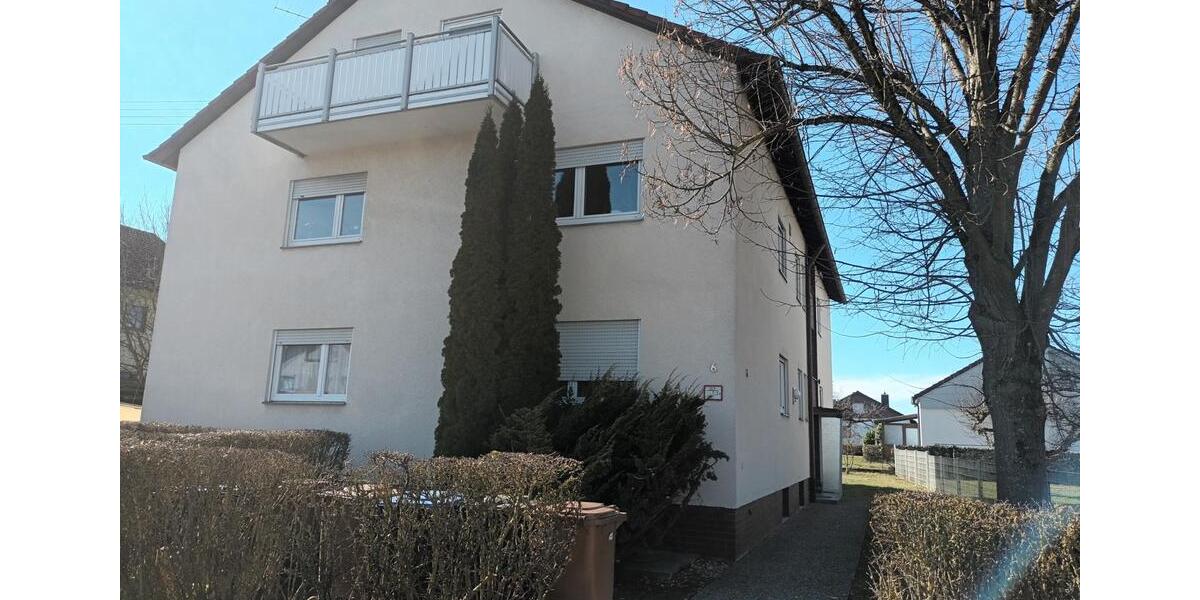 Dachgeschoßwohnung Giengen an der Brenz - 3 Zimmer, 50 m&sup2;, 780&euro; | Angebot:25143860