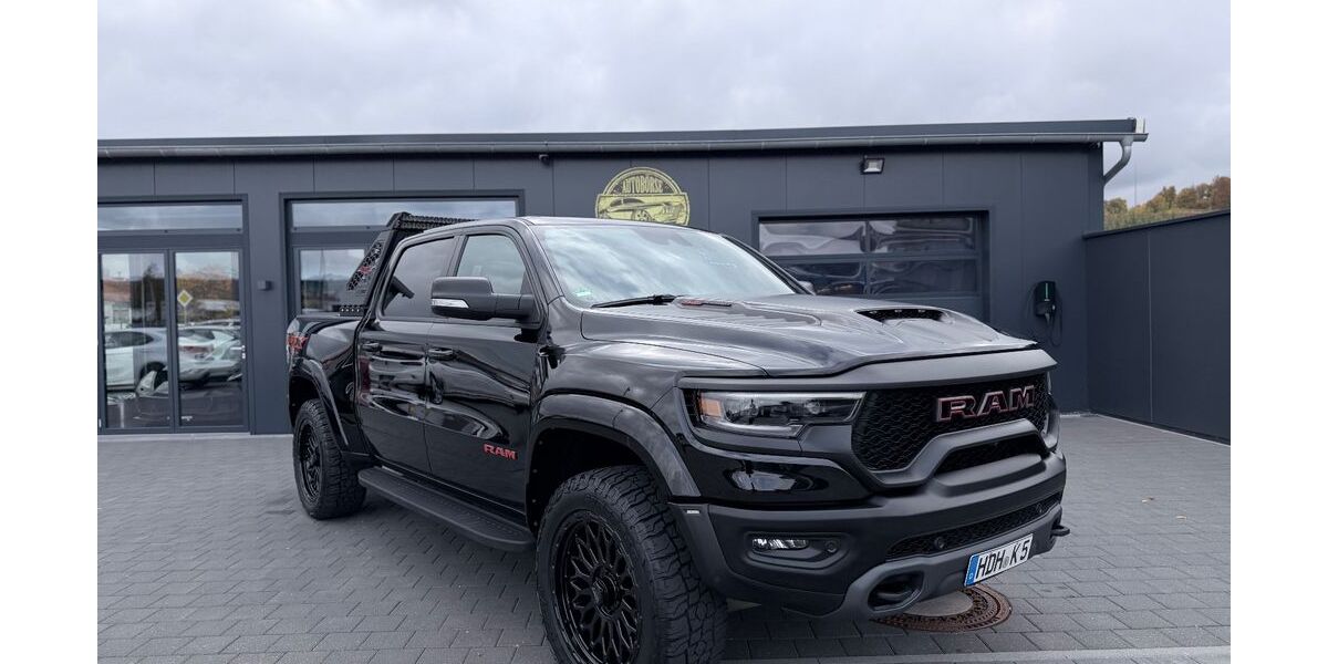 Dodge RAM 14.900 km 129.999 &euro; Nattheim 89564
