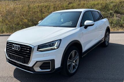 Audi Q2 210.000 km 13.400 &euro; Essingen­­­ 73457