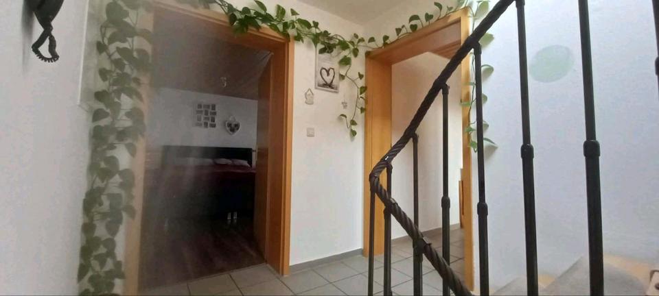 Dachgeschoßwohnung Herbrechtingen - 2 Zimmer, 70 m&sup2;, 600&euro; | Angebot:25311204