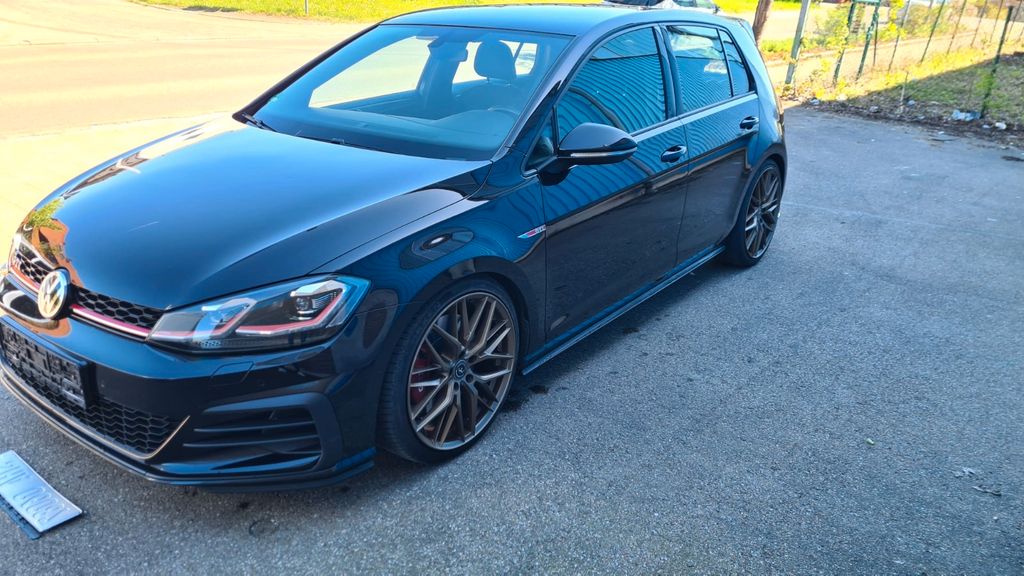 VW Golf 92.500 km 18.700 &euro; Gaildorf 74405