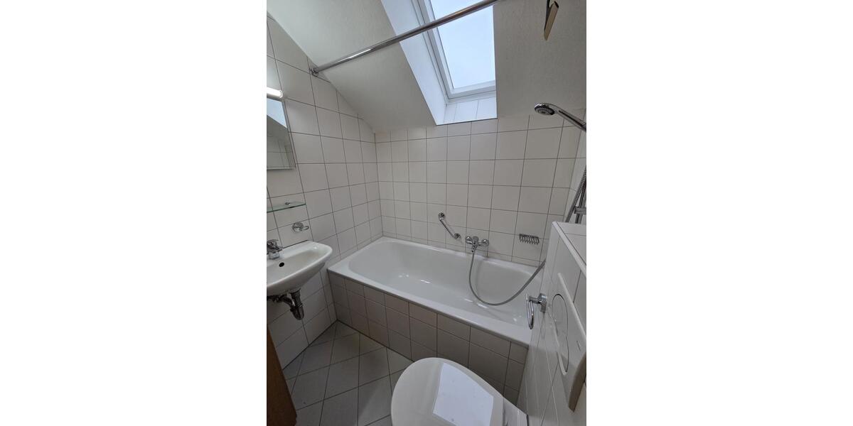 Dachgeschoßwohnung Aalen - 3 Zimmer, 55 m&sup2;, 750&euro; | Angebot:25711584