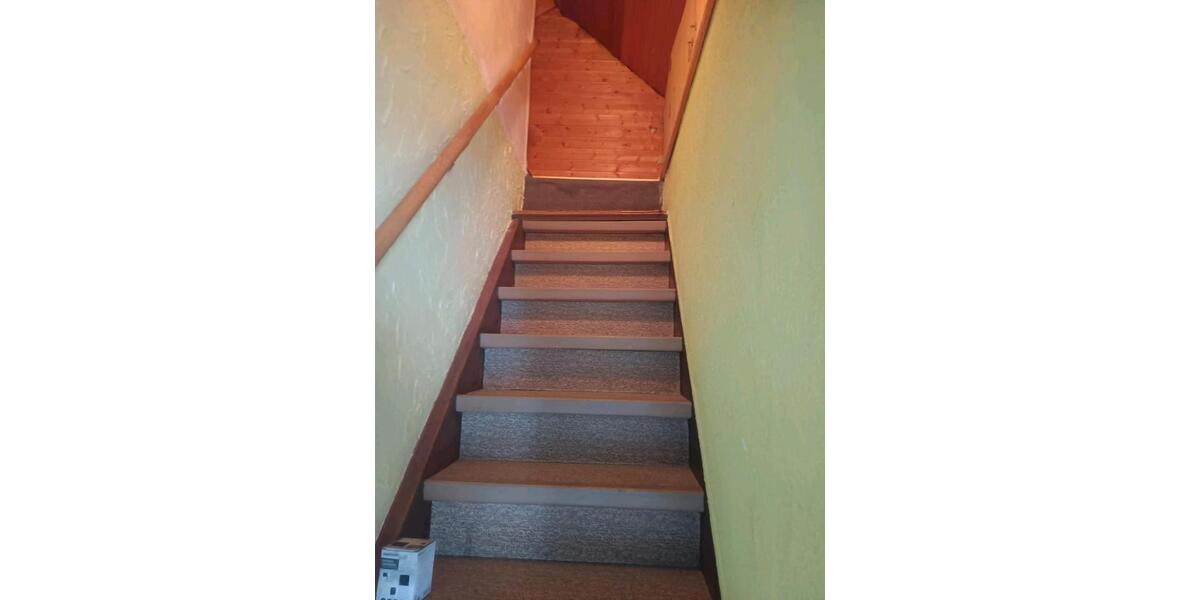 Einfamilienhaus Donzdorf - 4.5 Zimmer, 96 m&sup2;, 230.000&euro; | Angebot:27102004