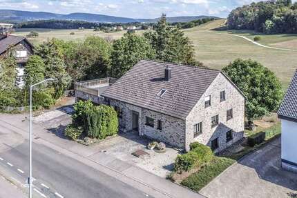 Haus Aalen Dewangen - 12 Zimmer, 306 m&sup2;, 698.000&euro; | Angebot:27582298