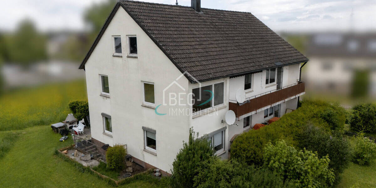 Mehrfamilienhaus, Wohnhaus Durlangen - 7 Zimmer, 190 m&sup2;, 320.000&euro; | Angebot:26657321