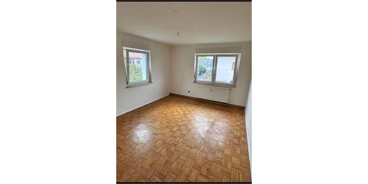 Etagenwohnung Täferrot - 4 Zimmer, 85 m&sup2;, 950&euro; | Angebot:26354843