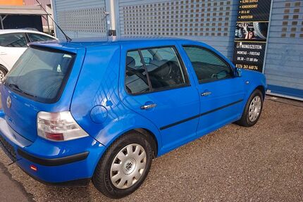 VW Golf 158.000 km 2.500 &euro; Königsbronn 89551