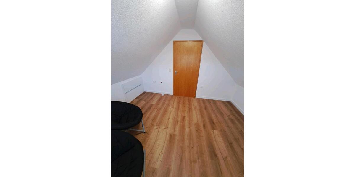 Dachgeschoßwohnung Aalen Ebnat - 3 Zimmer, 55 m&sup2;, 850&euro; | Angebot:27599860