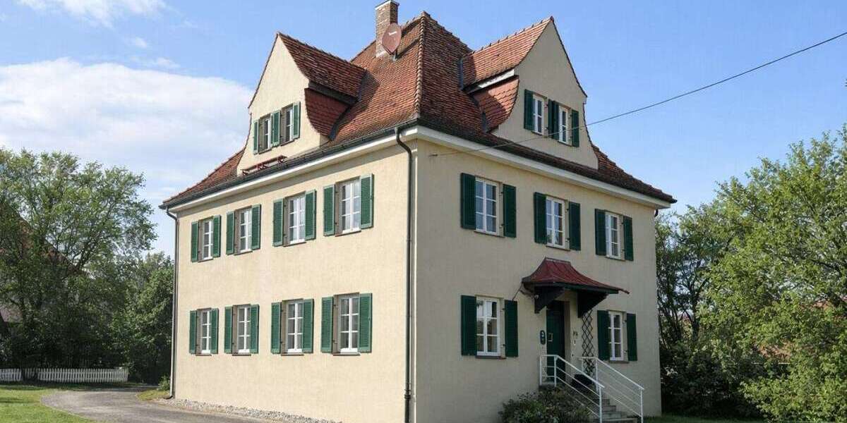 Einfamilienhaus Nördlingen - 10 Zimmer, 343 m&sup2;, 1.490.000&euro; | Angebot:26765986
