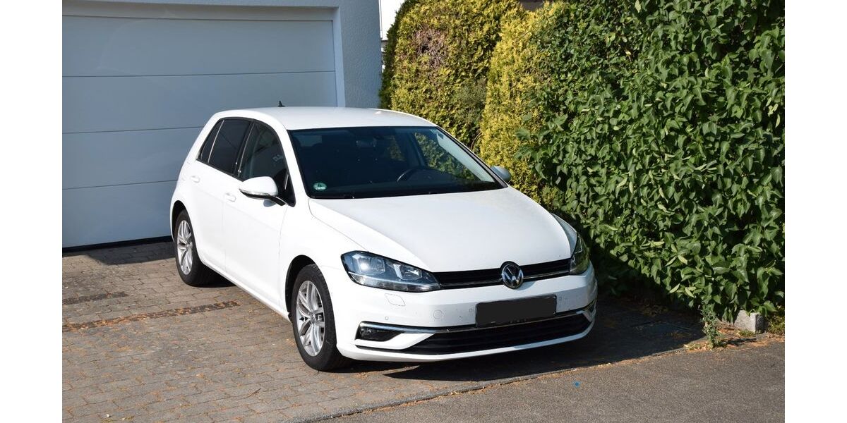 VW Golf 150.000 km 9.800 &euro; Abtsgmünd 73453