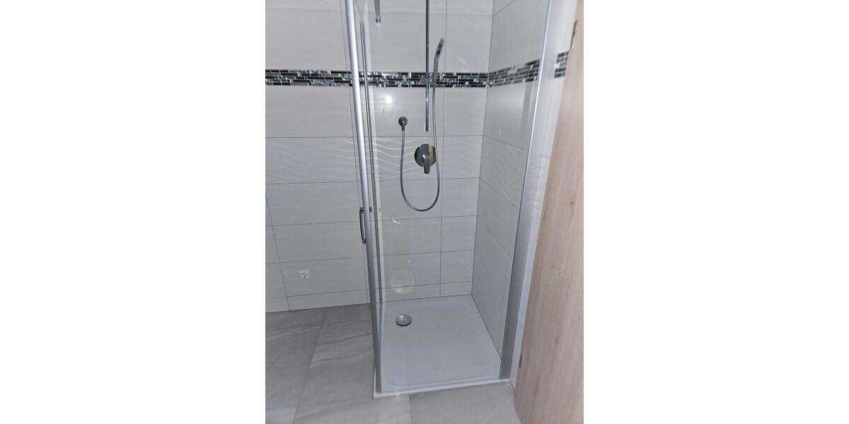 Erdgeschoßwohnung Wallerstein - 4.5 Zimmer, 120 m&sup2;, 1.100&euro; | Angebot:26032310