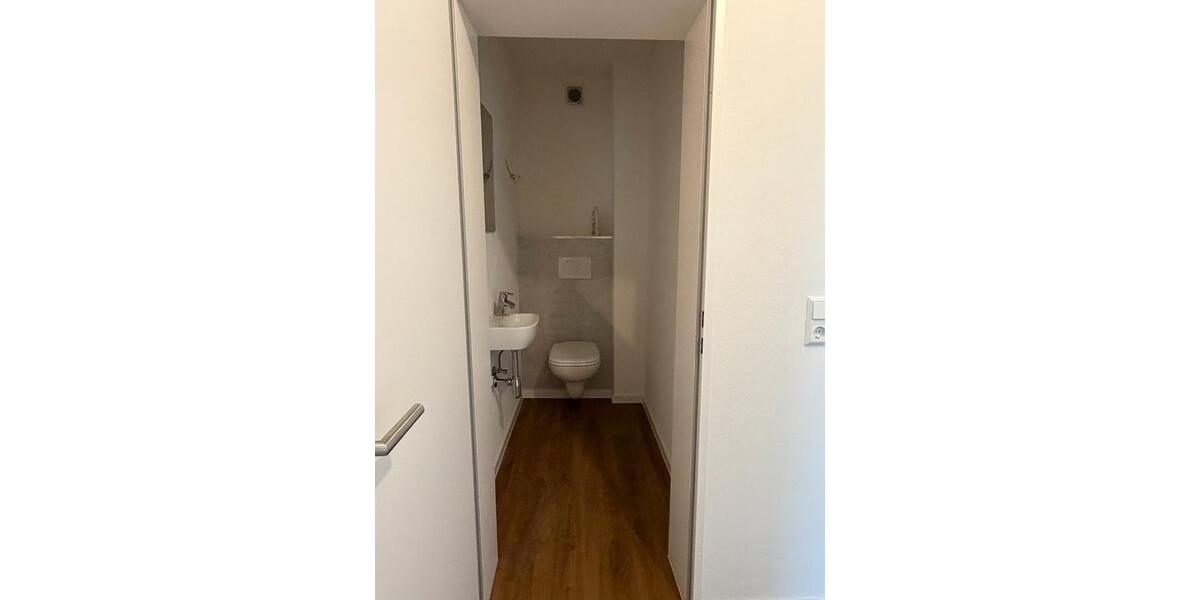 Etagenwohnung Essingen - 4 Zimmer, 92 m&sup2;, 1.250&euro; | Angebot:25298780