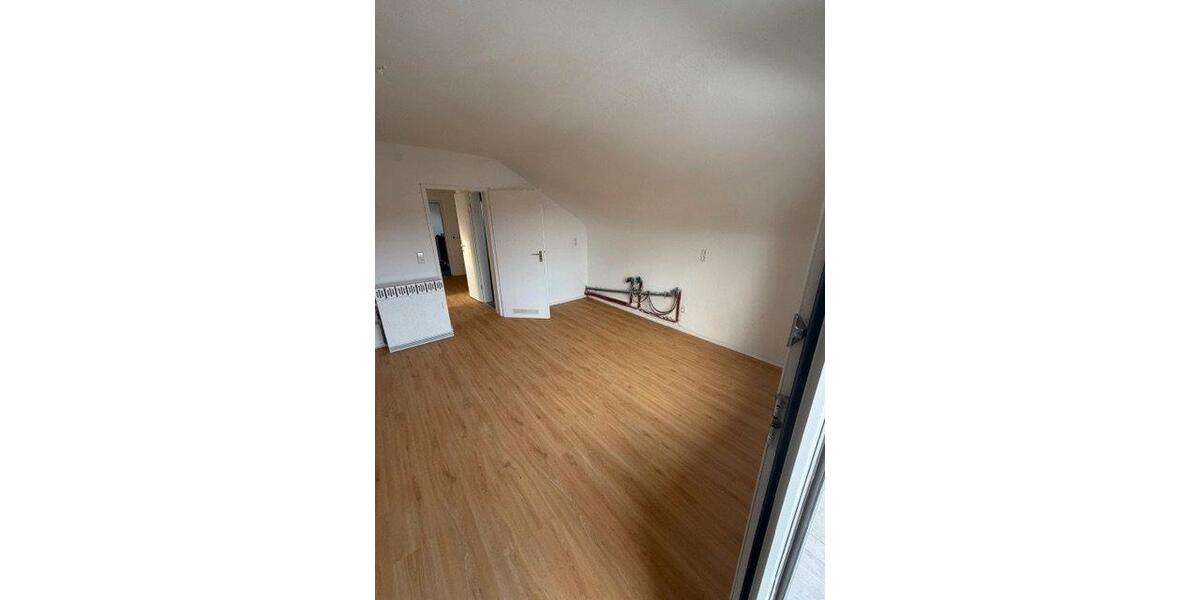 Dachgeschoßwohnung Täferrot - 2 Zimmer, 45 m&sup2;, 138.000&euro; | Angebot:26420119