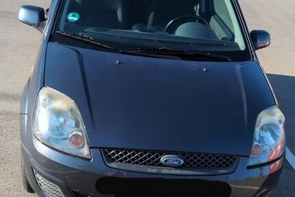 Ford Fiesta 168.662 km 990 &euro; Königsbronn 89551