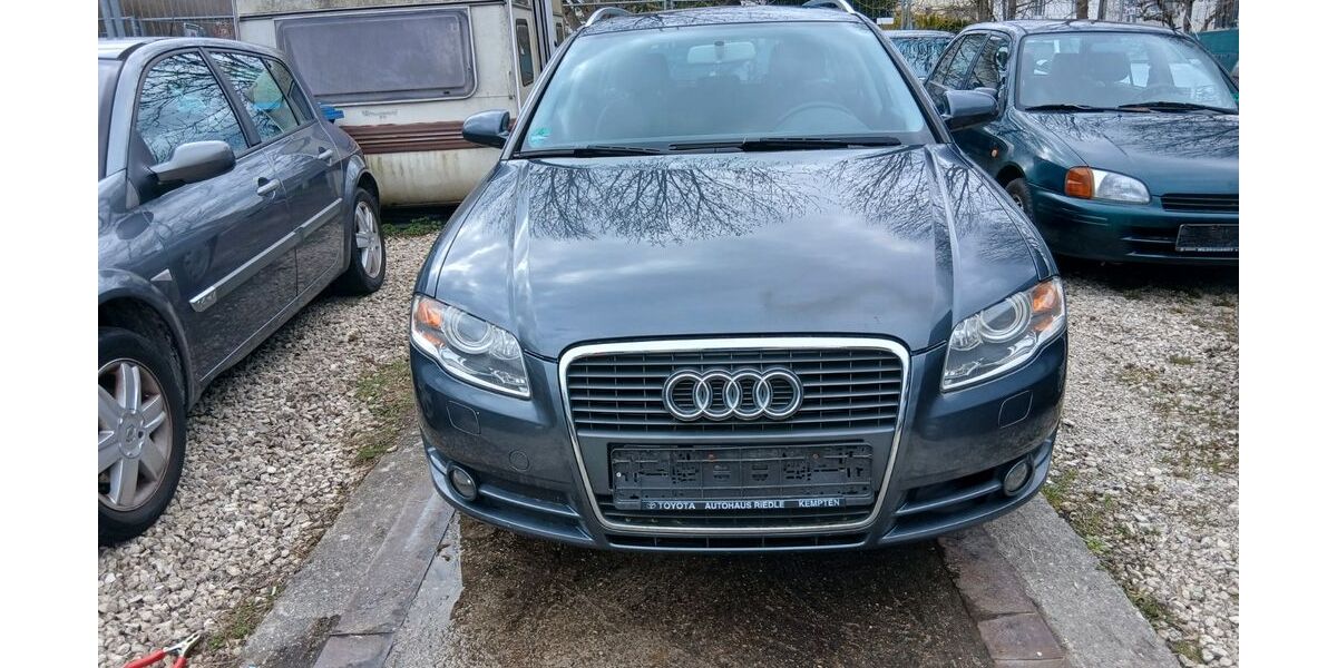 Audi A4 256.000 km 1.350 &euro; schwäbisch gmünd 73527