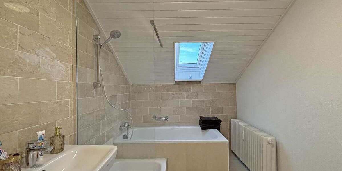 Etagenwohnung Ottenbach - 4 Zimmer, 89 m&sup2;, 209.000&euro; | Angebot:25978913