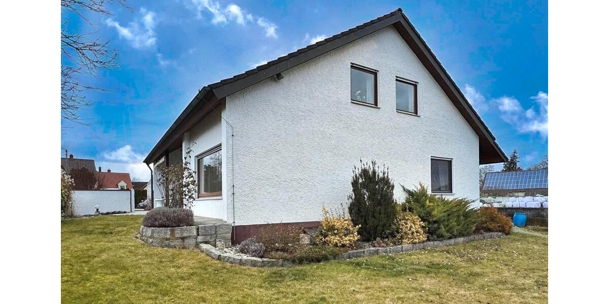 Einfamilienhaus Nördlingen - 6 Zimmer, 146 m&sup2;, 1.450&euro; | Angebot:25217194