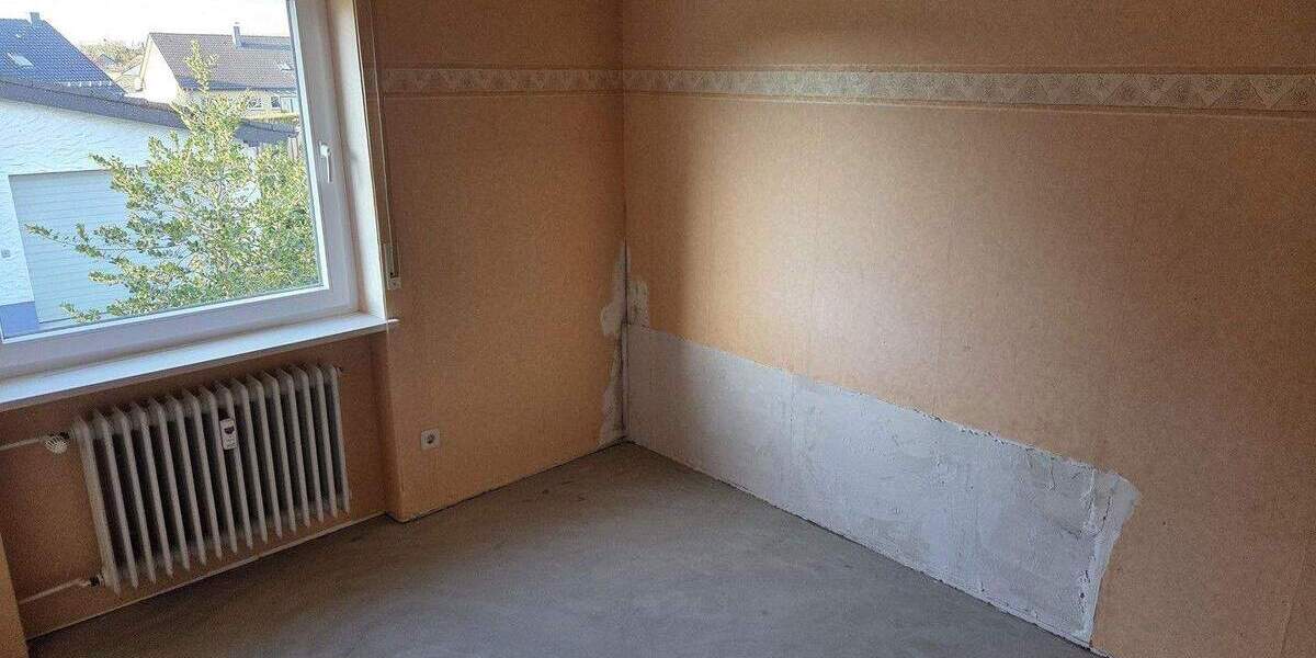 Mehrfamilienhaus, Wohnhaus Böbingen - 6 Zimmer, 209 m&sup2;, 659.000&euro; | Angebot:25853975