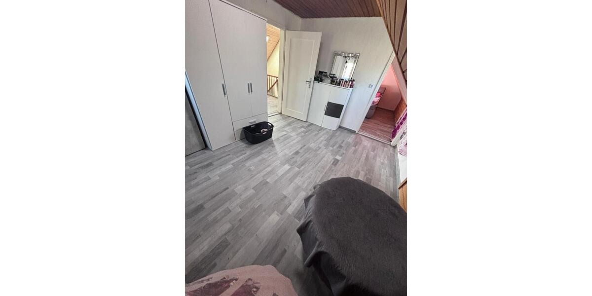 Einfamilienhaus Leinzell - 5 Zimmer, 110 m&sup2;, 250.000&euro; | Angebot:26093989