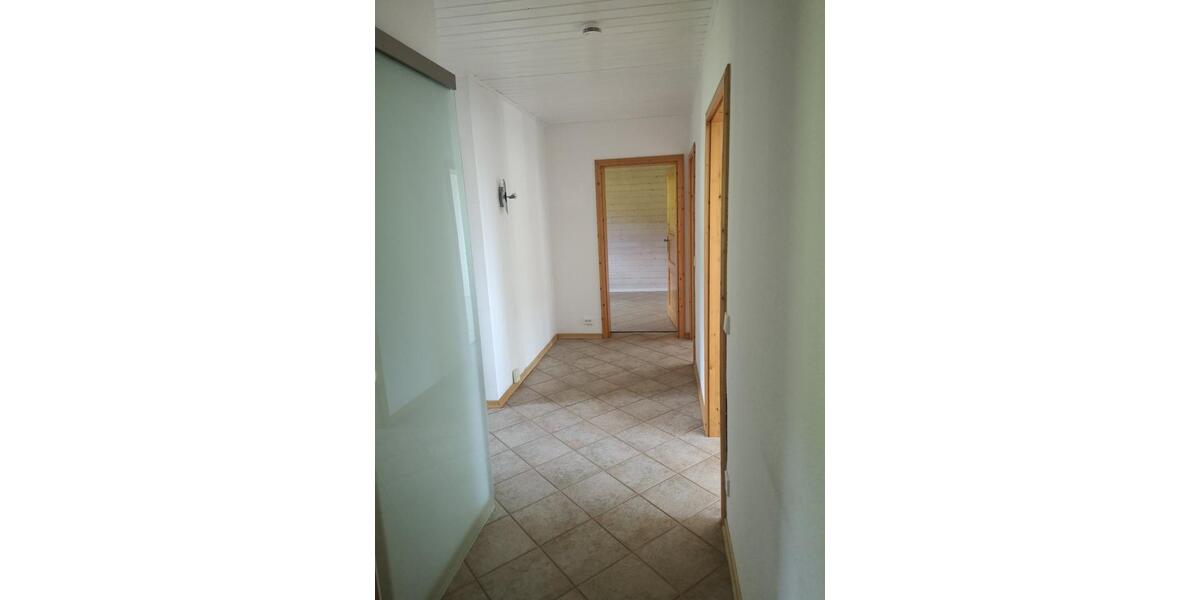 Etagenwohnung Aalen Attenhofen - 3.5 Zimmer, 78 m&sup2;, 950&euro; | Angebot:27581819