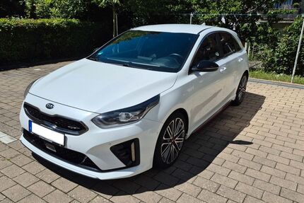 Kia ceed / Ceed 69.000 km 19.700 &euro; Heidenheim an der Brenz 89522