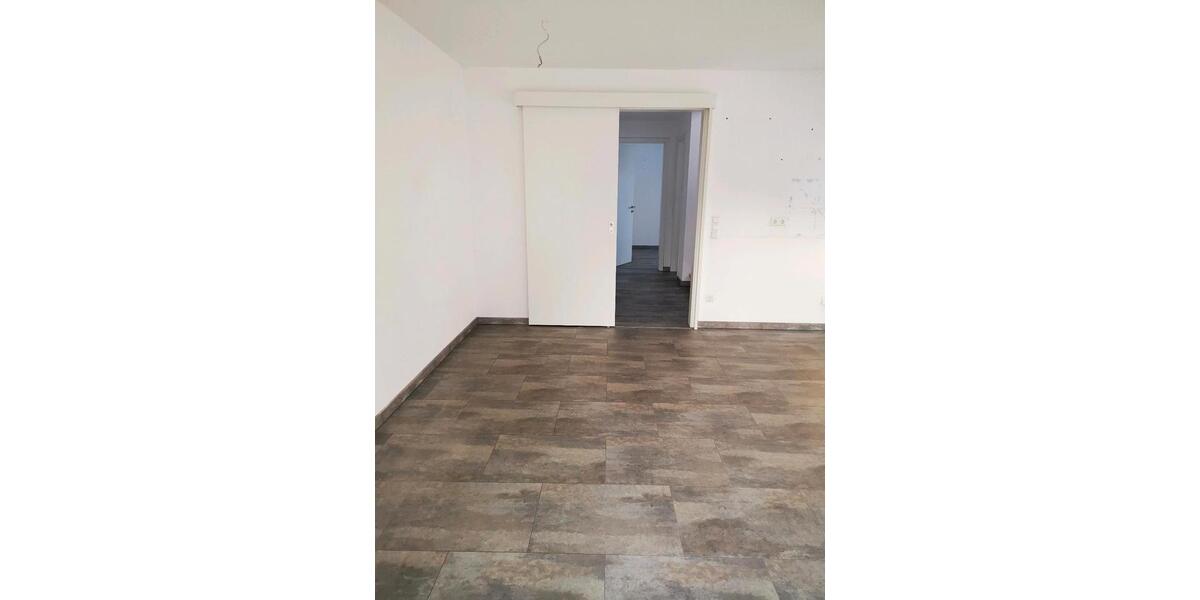 Maisonettenwohnung Aalen Unterkochen - 4.5 Zimmer, 104 m&sup2;, 1.480&euro; | Angebot:25941997