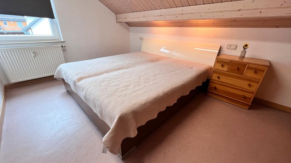 Dachgeschoßwohnung Steinheim am Albuch - 3 Zimmer, 61 m&sup2;, 680&euro; | Angebot:23903924