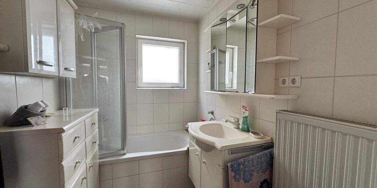 Mehrfamilienhaus, Wohnhaus Nattheim - 7 Zimmer, 150 m&sup2;, 360.000&euro; | Angebot:25731073