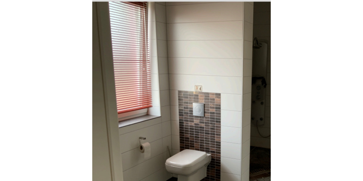 Einfamilienhaus Bopfingen - 6 Zimmer, 260 m&sup2;, 2.400&euro; | Angebot:25845679