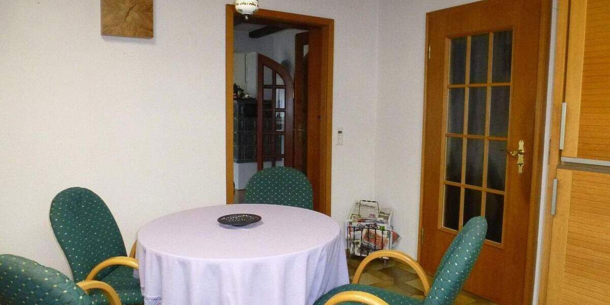 Einfamilienhaus Hüttlingen - 1 Zimmer, 255 m&sup2;, 735.000&euro; | Angebot:25775562