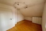 Dachgeschoßwohnung Aalen Unterkochen - 3.5 Zimmer, 70 m&sup2;, 900&euro; | Angebot:26004499