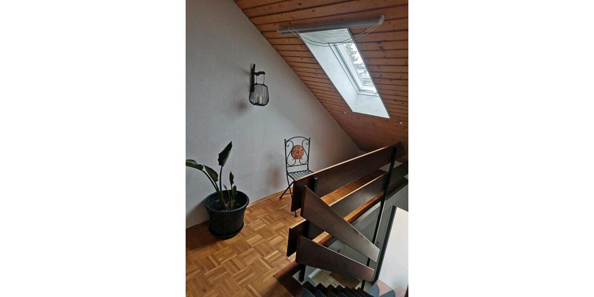 Dachgeschoßwohnung Rosenberg - 3 Zimmer, 77 m&sup2;, 850&euro; | Angebot:26019853