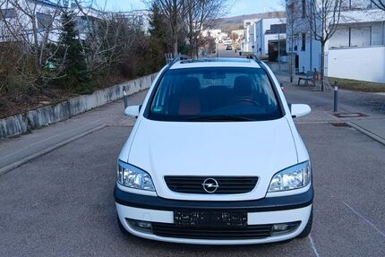 Opel Zafira 89.300 km 2.490 &euro; Aalen 73430