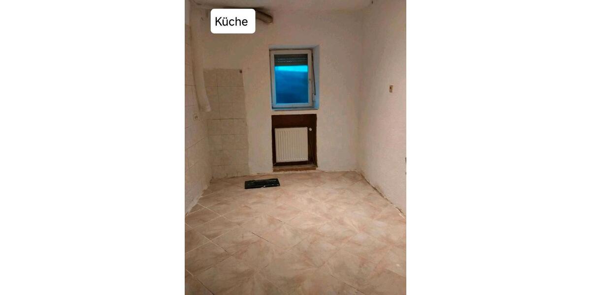 Doppelhaushälfte Bopfingen - 7 Zimmer, 141 m&sup2;, 110.000&euro; | Angebot:17165515