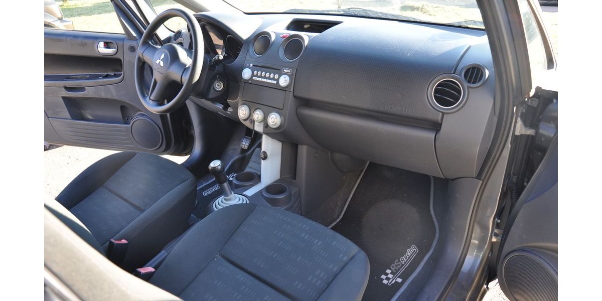 Mitsubishi Colt 246.599 km 1.399 &euro; Durlangen 73568